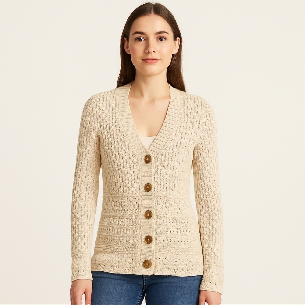 Eddie Bauer Womens Cardigan Sweater Cream Knit Button Front Cozy Cottage - Picture 2 of 7